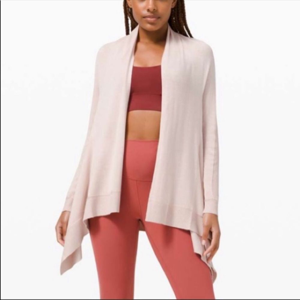 NWT Lululemon Cashlu Knit Wrap